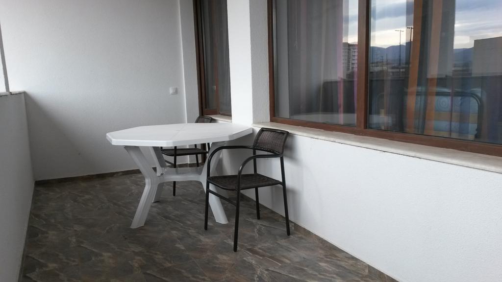Guest House Hasiendata Pavel Banya Extérieur photo