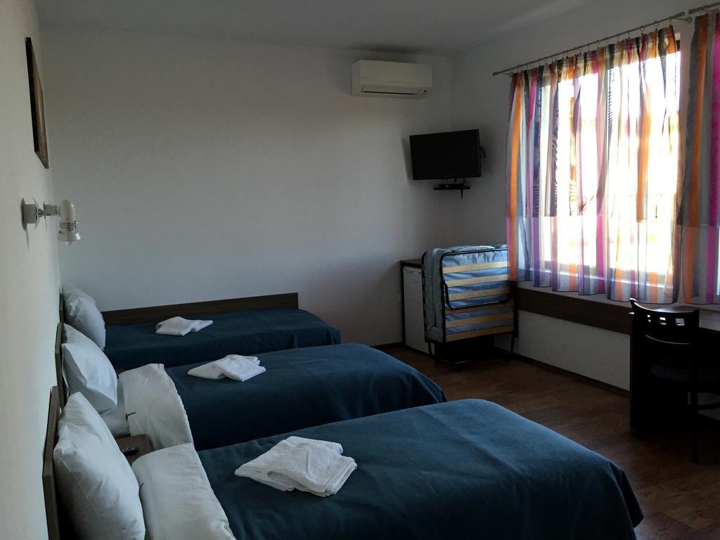 Guest House Hasiendata Pavel Banya Extérieur photo
