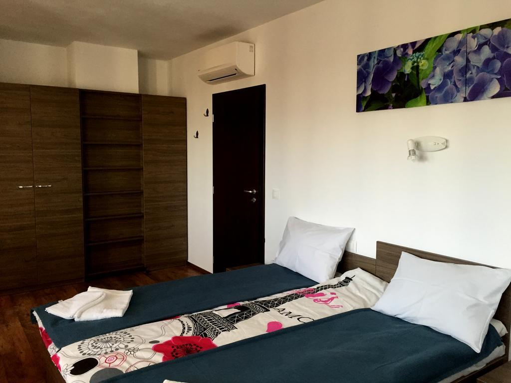 Guest House Hasiendata Pavel Banya Extérieur photo