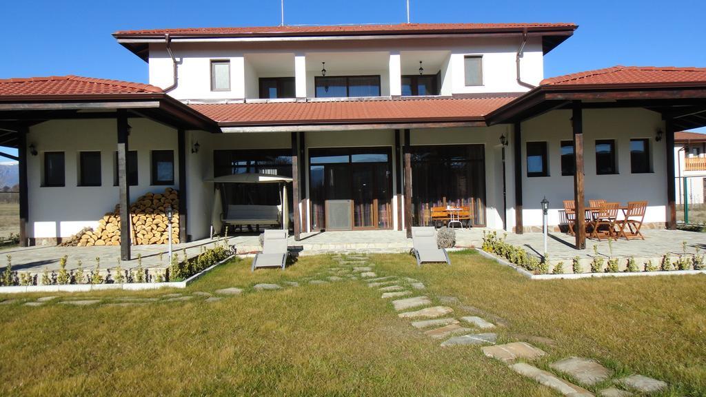 Guest House Hasiendata Pavel Banya Extérieur photo